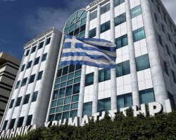 Greek shares fall for third day