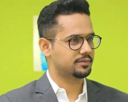 Ali Gul Pir talks about Childhood Trauma of Being Sexually Abused