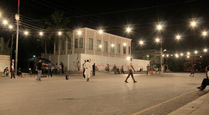 Cricket in Karachi Streets during Ramadan: A Festive Tradition