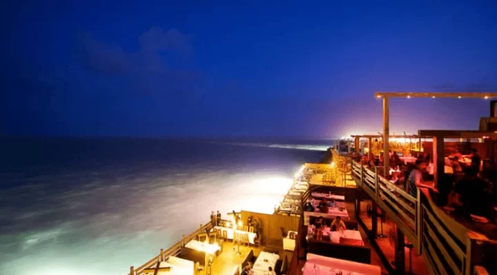Karachi's Nightlife: Experience the City's Vibrant After-Dark Scene