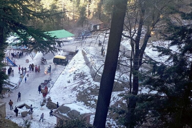 Punjab Allocates Rs. 520 Million for Winter Tourism Development in Murree and Galyat