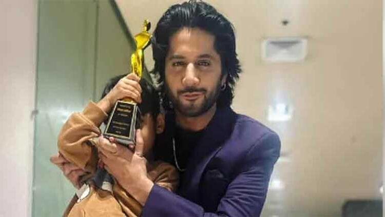 Imran Ashraf Bags Best Host of the Year Award