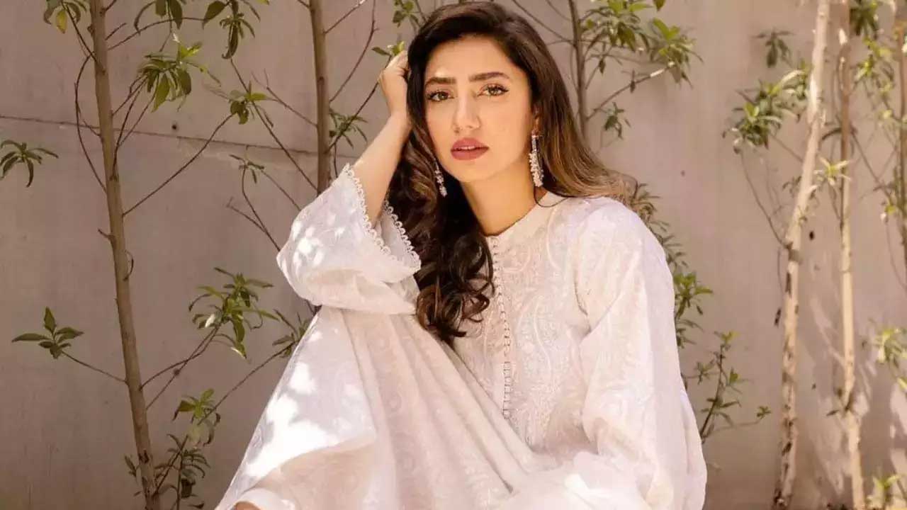 Mahira Khan Advocates for State Support in Film, As ‘Love Guru’ Gears Up for Eid Release