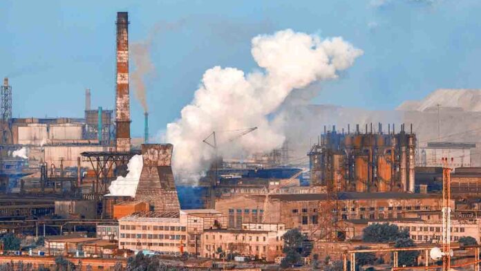 Pakistan’s Industrial Sector Shows Modest Recovery with 2.3% Growth in April 2025