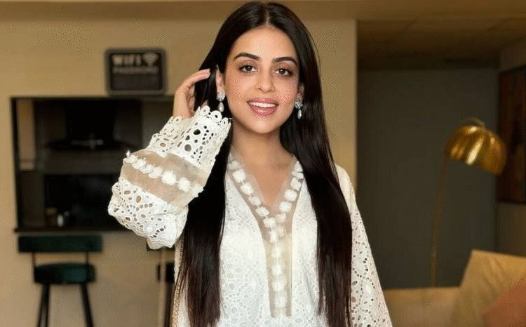 Yashma Gill Sends Heartfelt Birthday Wishes to Momin Ali Munshi