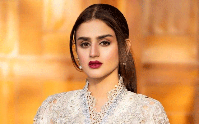 Hira Mani’s Flower-Strewn Stroll Captivates Fans Online