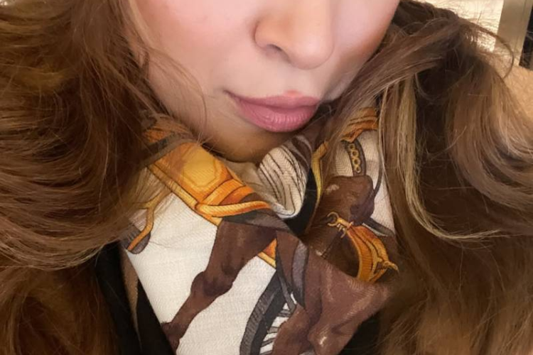 Ayesha Omar shares cozy winter vibes with playful Jackson 5 nod