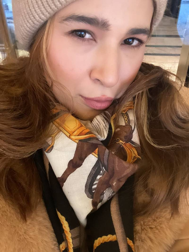 Ayesha Omar shares cozy winter vibes with playful Jackson 5 nod