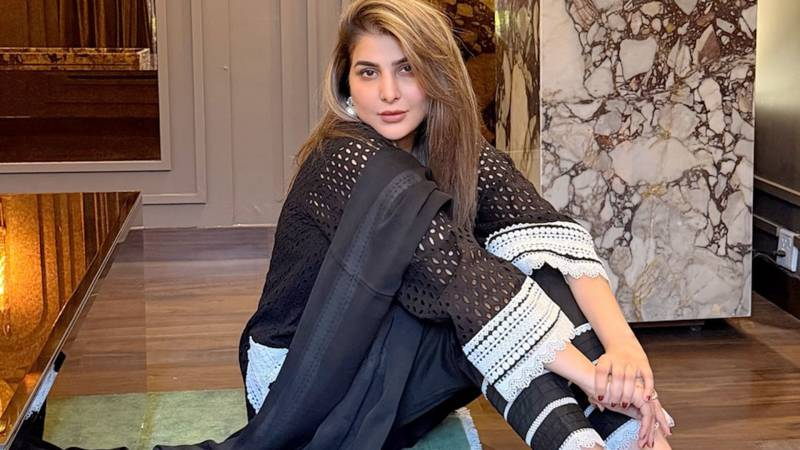Areeba Habib Stuns in Chic Cold-Winter Look