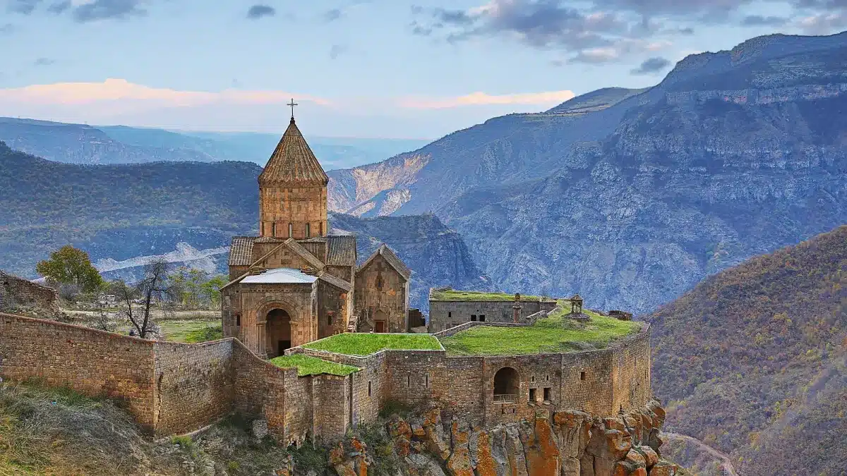 Armenia Offers Temporary Visa-Free Access for Citizens of 113 Countries Including Pakistan