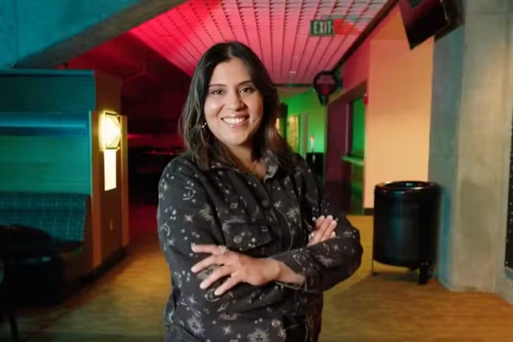 Pakistani Artist Brings Traditional Truck Art Style to San Jose Sharks Logo