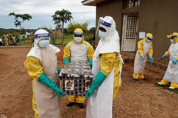 Pakistan Tightens Airport Screening After WHO Declares Ebola Global Emergency