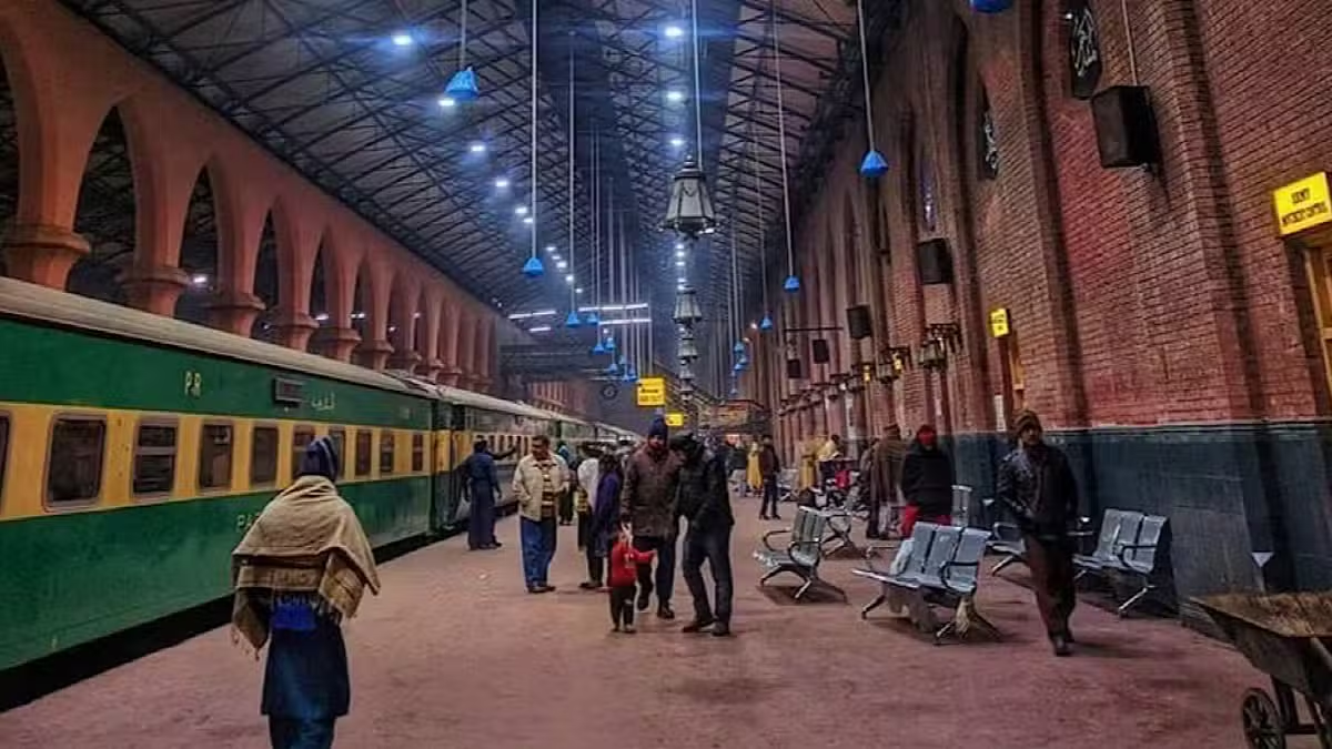 Pakistan Railways to Restore and Modernize Historic Lahore and Taxila Railway Stations