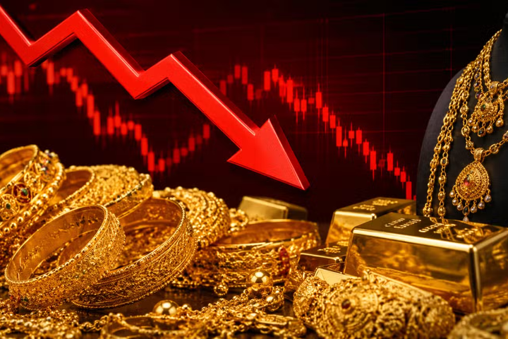 Gold Prices Fall in Pakistan After Reversing Previous Gains