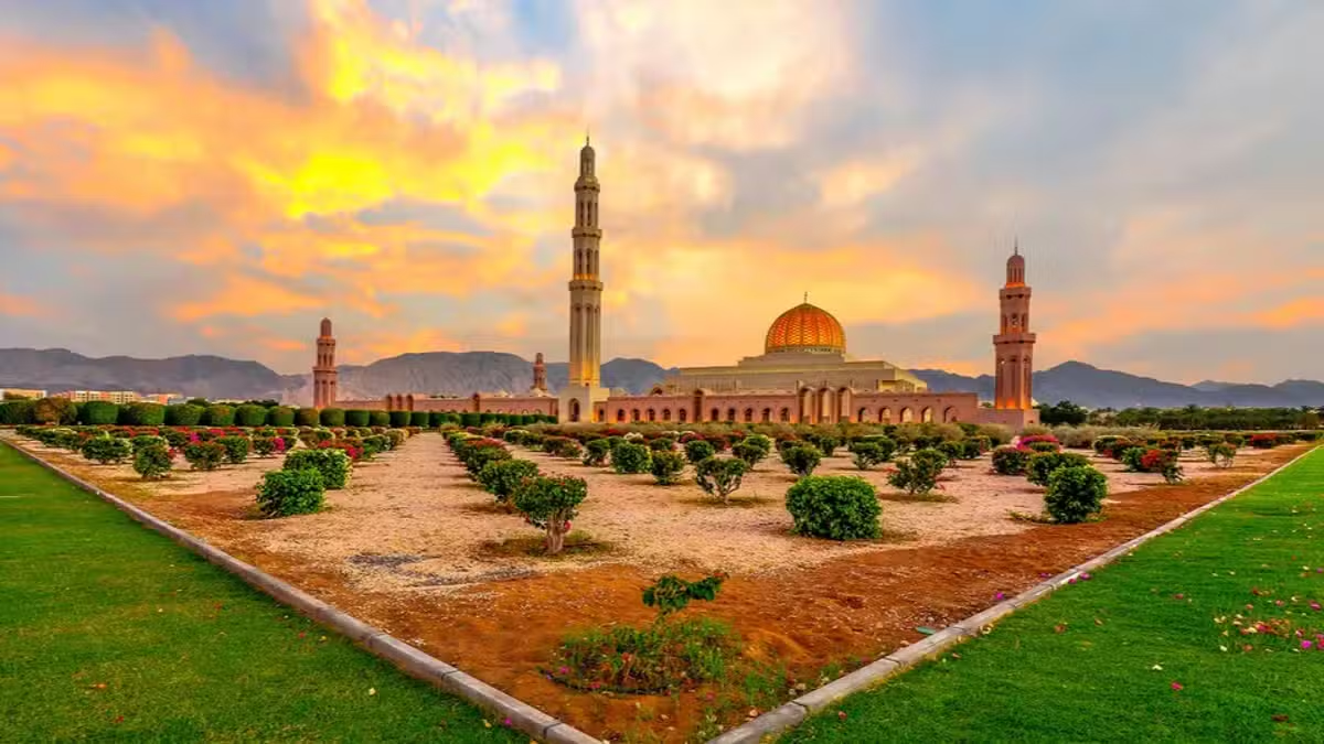 Oman Considers Easing Restrictions on Skilled Workers From Punjab
